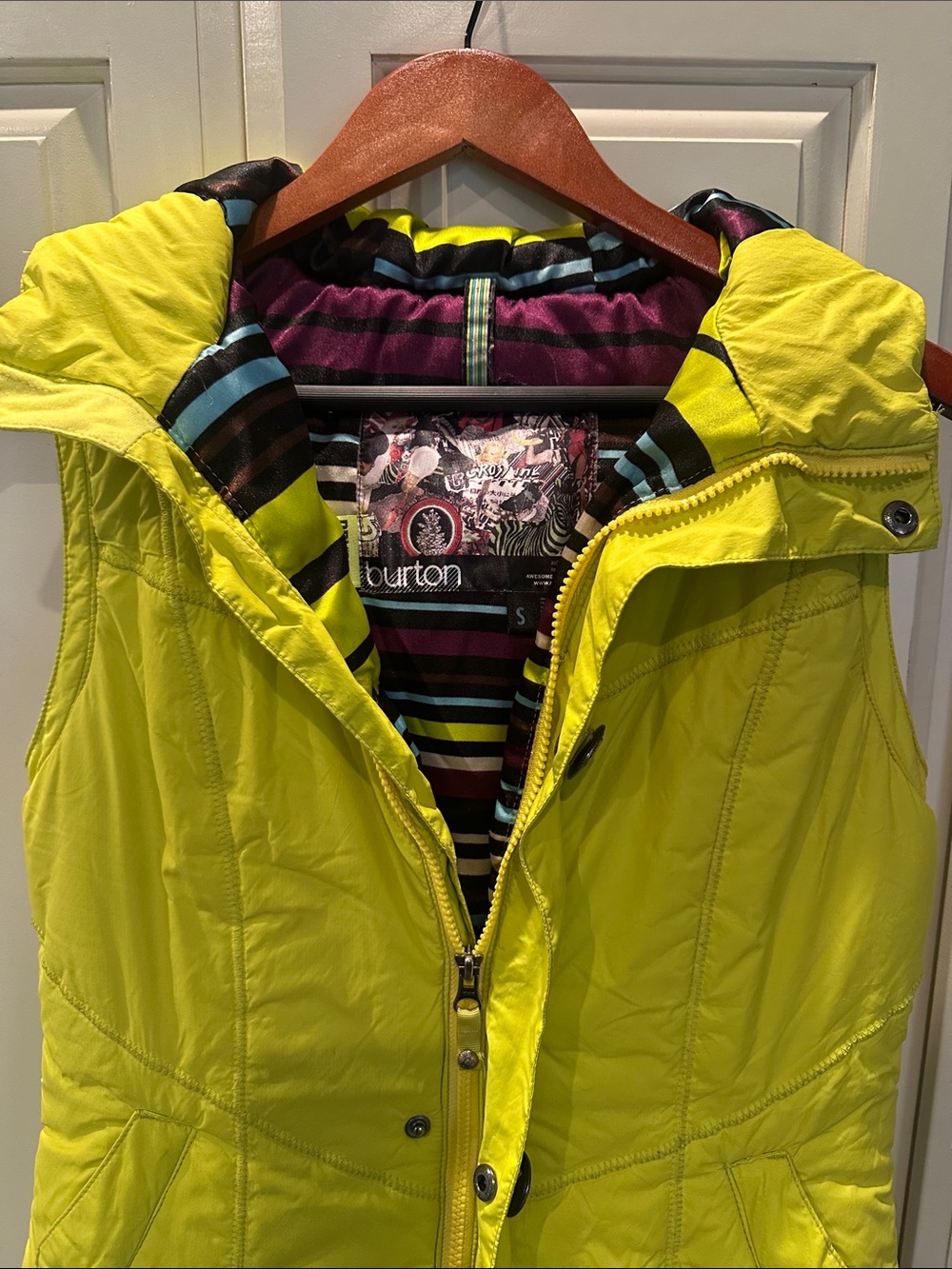 Burton "Dryride" Womens Hooded Puffer Vest with Striped Lining